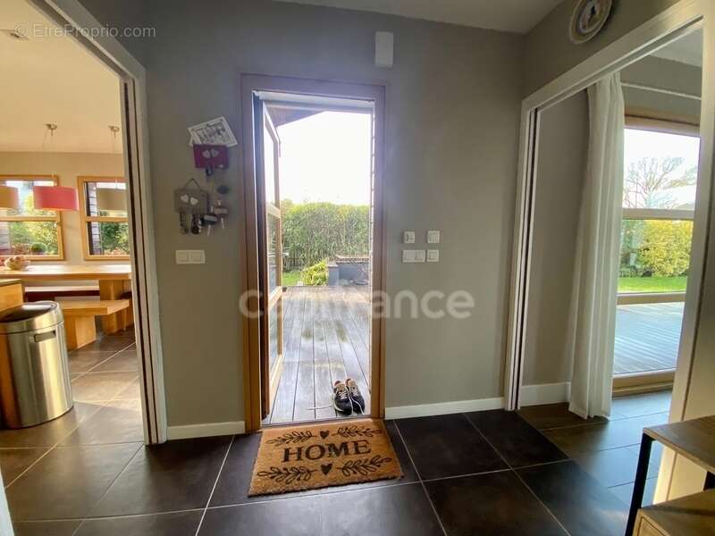 Maison à LARMOR-BADEN