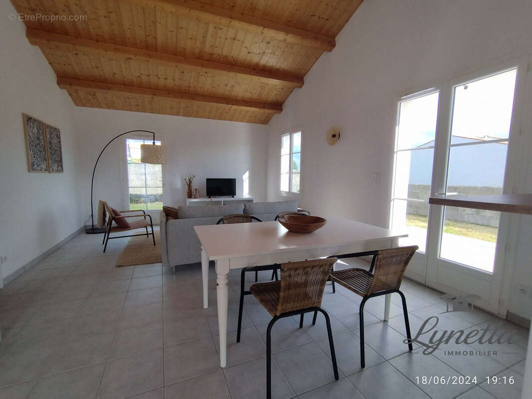 Maison 70 m² à Saint-Denis-D'oleron  - photo 3