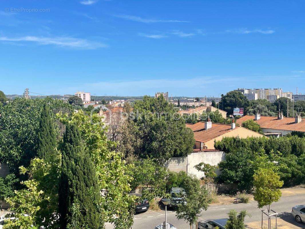 Appartement à PORT-DE-BOUC