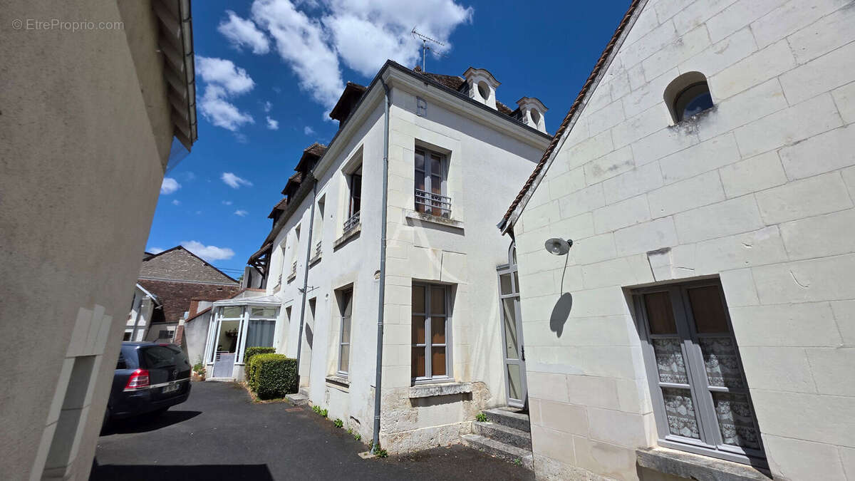Charmant appartement de caractère au coeur du centre historique de Selles-sur-Cher - photo 2