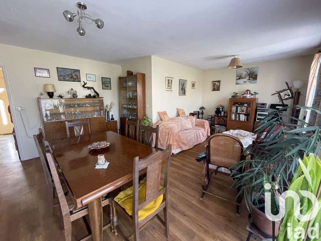 Photo 3 - Maison à JOUY-SUR-MORIN