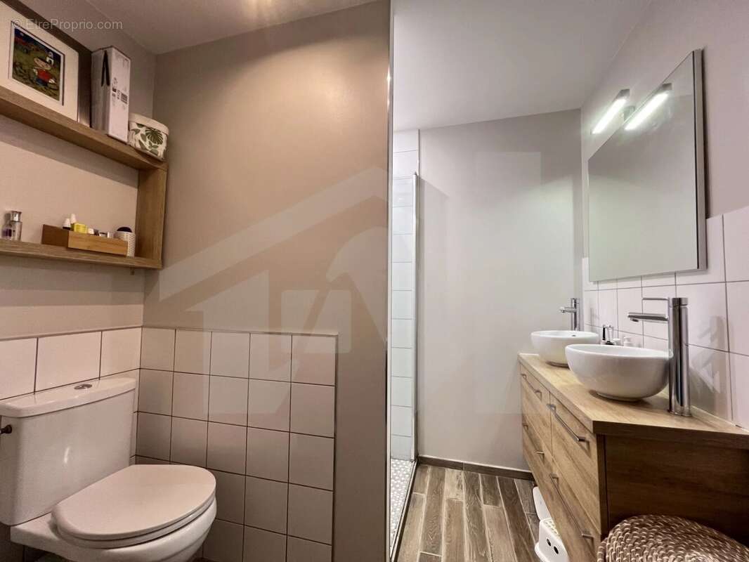 Appartement à VARCES-ALLIERES-ET-RISSET