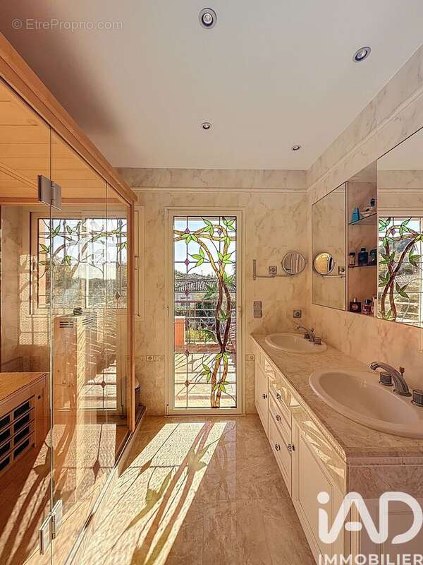 Photo 5 - Maison à FREJUS