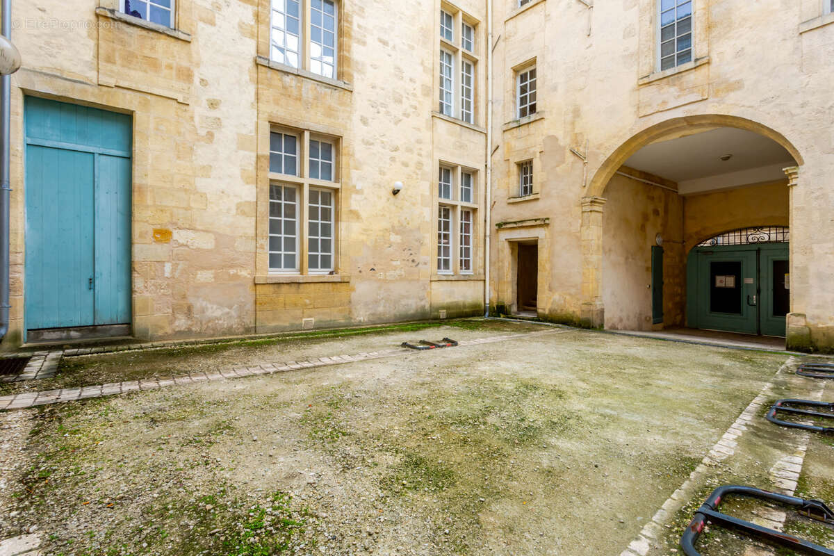 Appartement à BORDEAUX