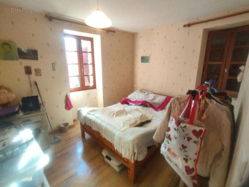 ch 1er - Maison à CAHORS