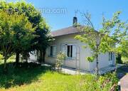 Maison à LA TOUR-BLANCHE