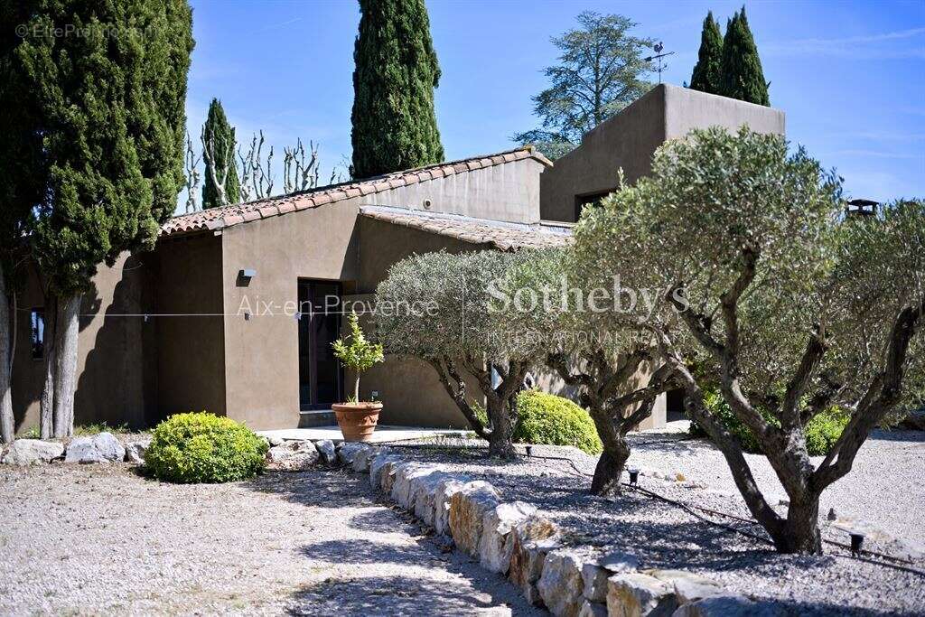Maison à AIX-EN-PROVENCE