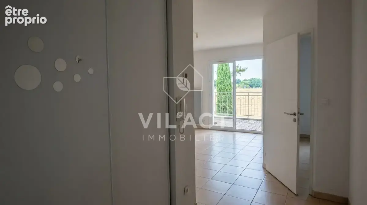 Appartement 34 m² à Saint-Quentin-De-Baron  - photo 6