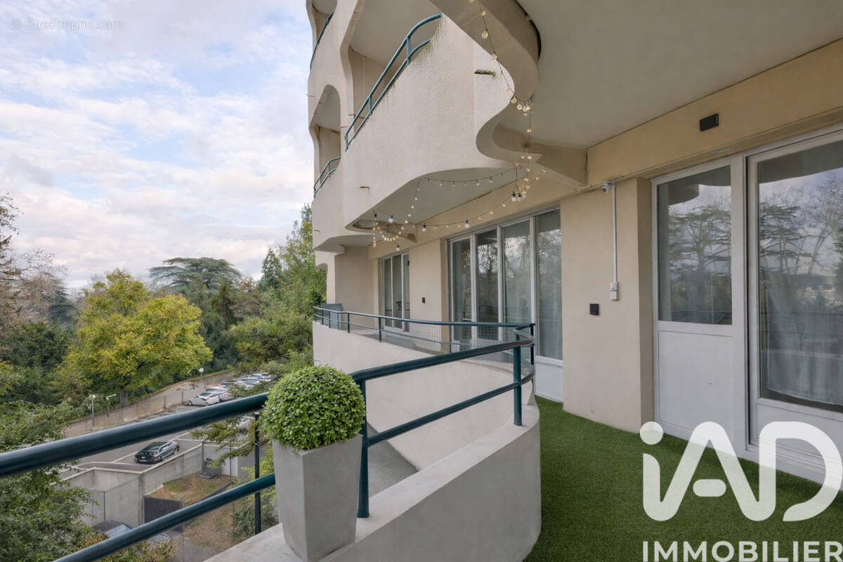 Photo 1 - Appartement à LYON-9E