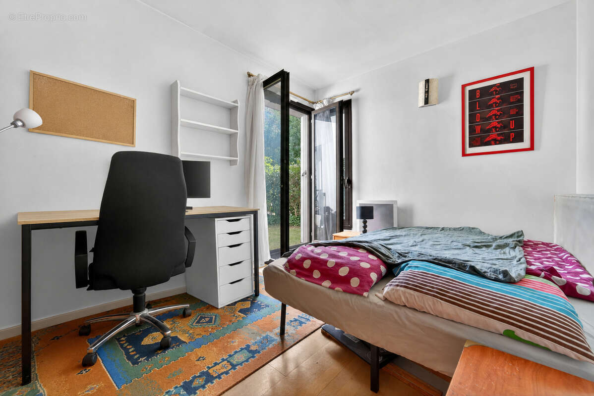 Appartement à PARIS-20E