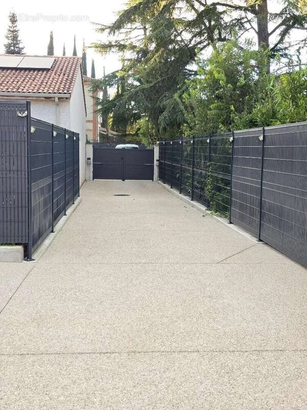 Maison à ROMANS-SUR-ISERE