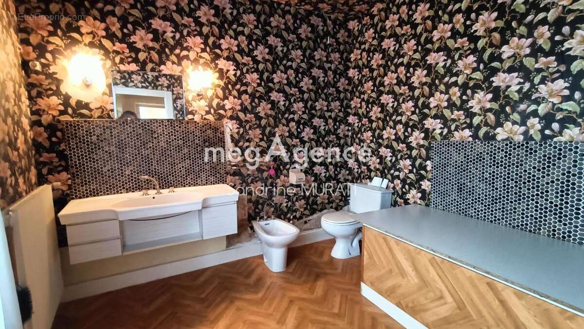 Appartement à SAINT-PIERRE-DES-NIDS