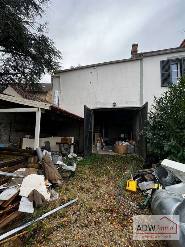 Appartement à MOISSY-CRAMAYEL