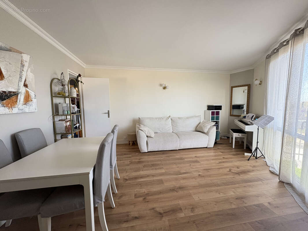Appartement Saint Germain En Laye 3 pièce(s) 58 m2 - photo 4
