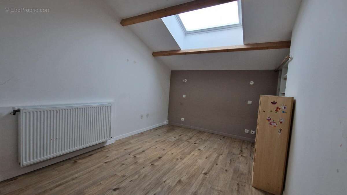 Maison à SAINT-JULIEN-DE-CONCELLES