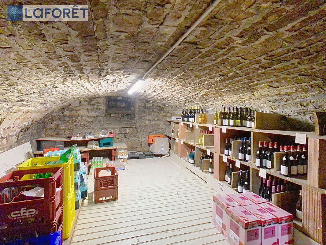 Commerce à VAL-DE-MEUSE