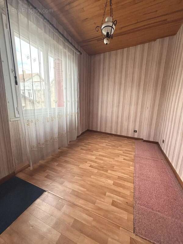 Maison à VIC-EN-BIGORRE