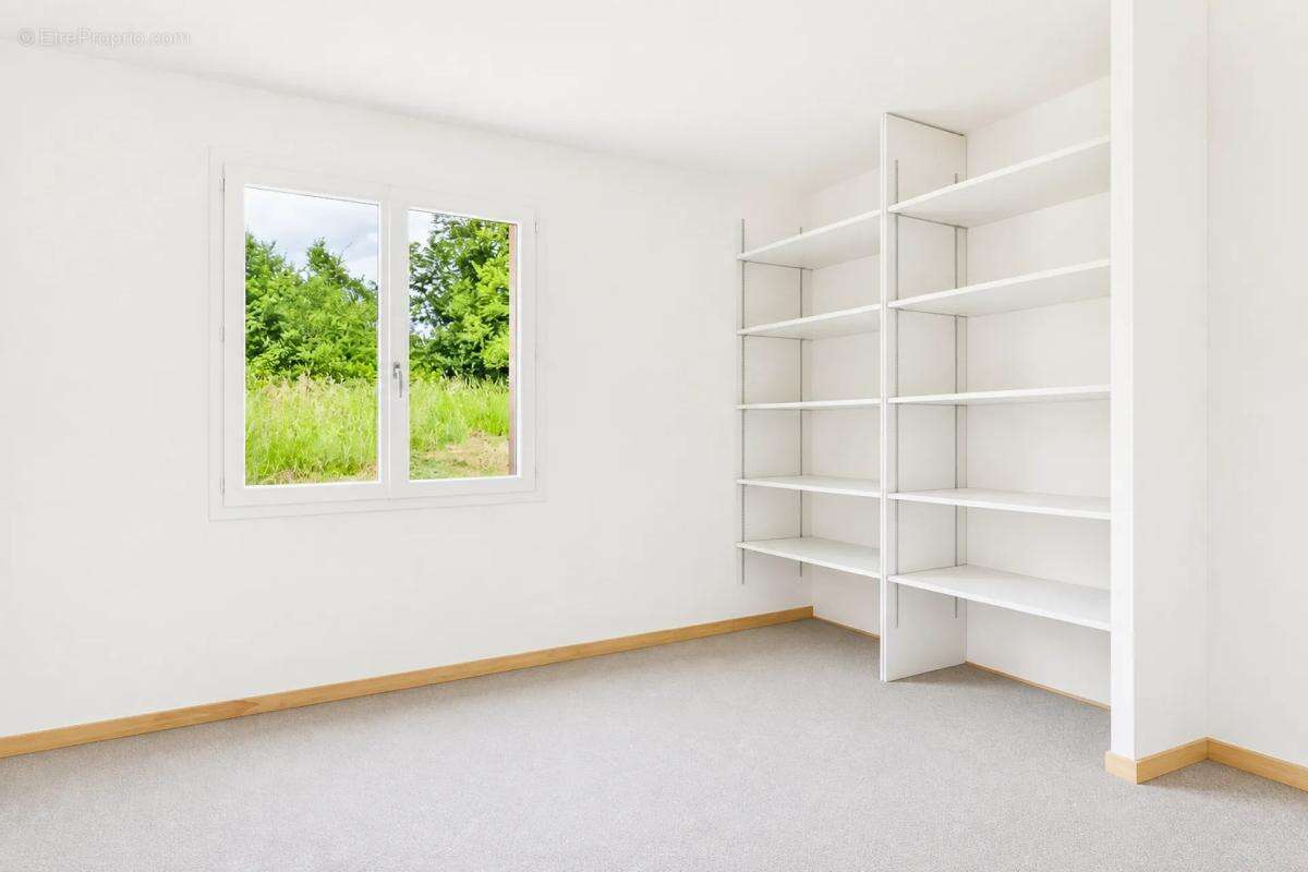 Maison plain-pied 3CH - bureau - Sepvret - photo 5