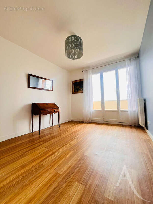 Appartement à MONTREUIL