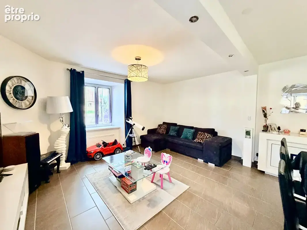 Appartement Courvières 4 pièce(s) 127 m2 - photo 3