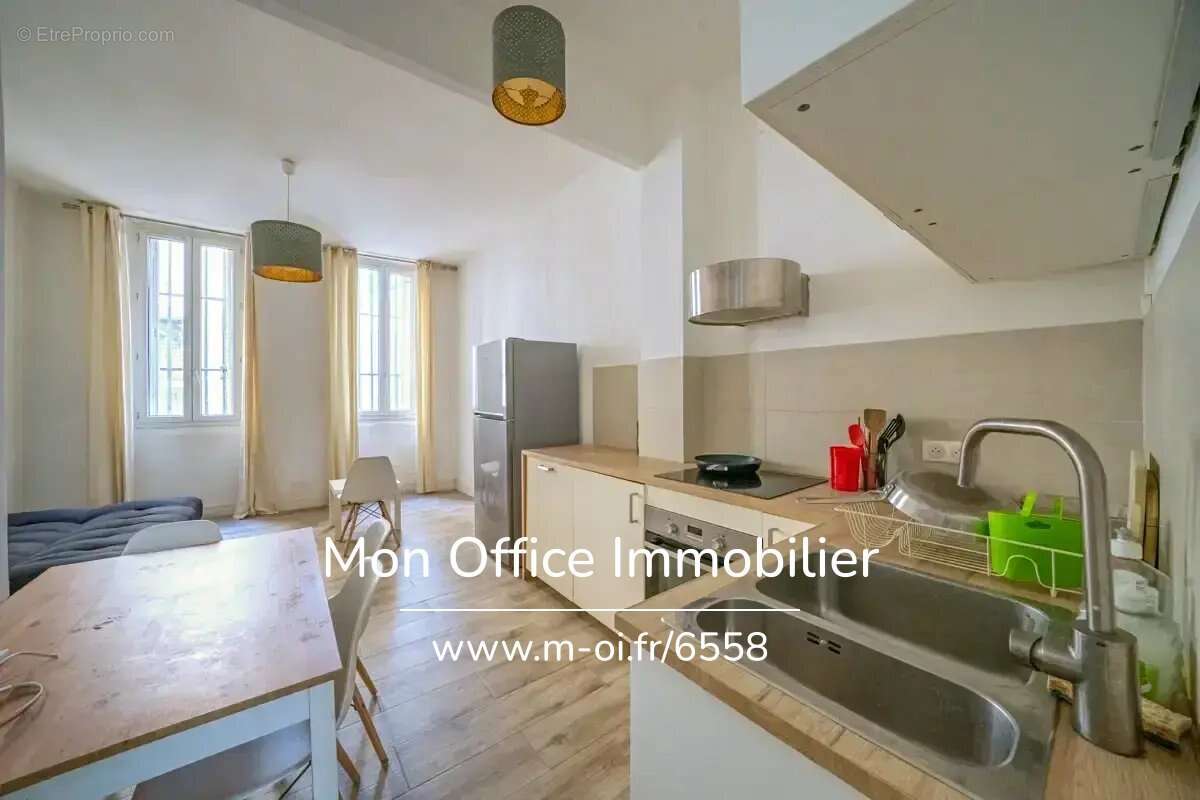 Appartement à MARSEILLE-6E