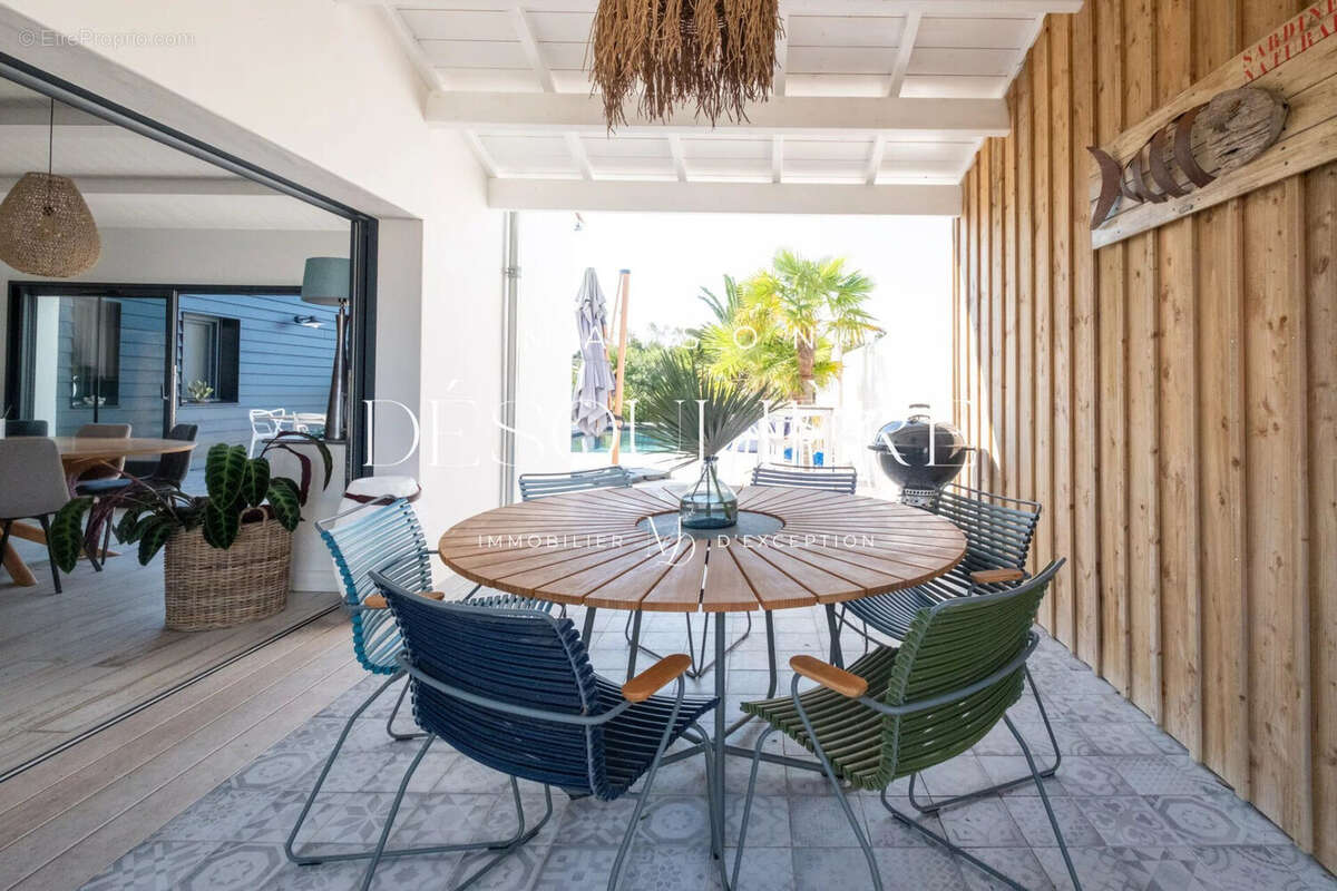 Maison 200 m² à Rivedoux-Plage  - photo 6