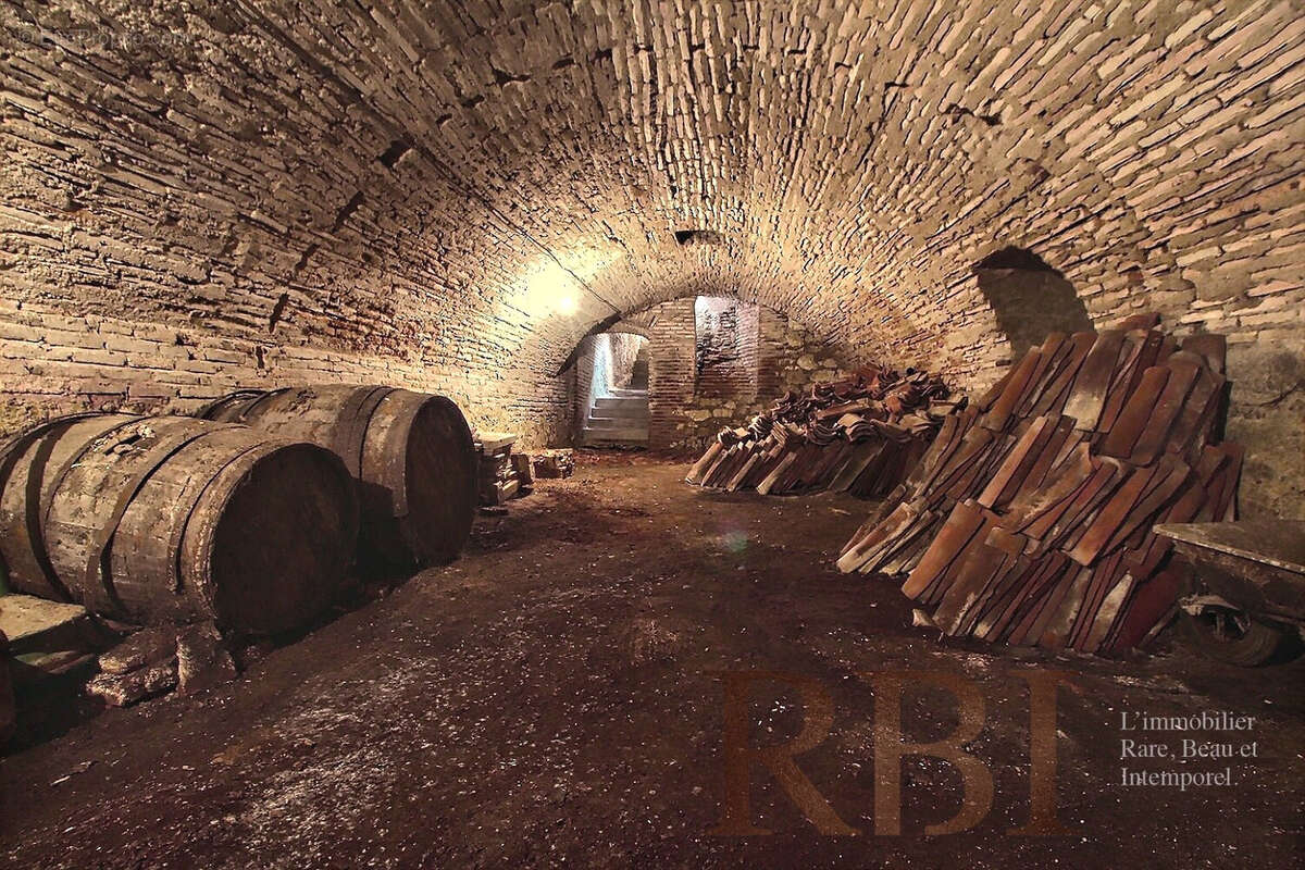 Maison à MONTESQUIEU-VOLVESTRE