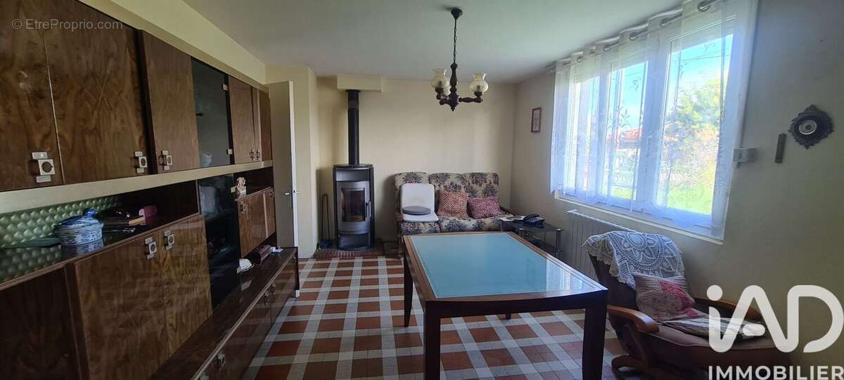 Photo 4 - Maison à CHANIERS