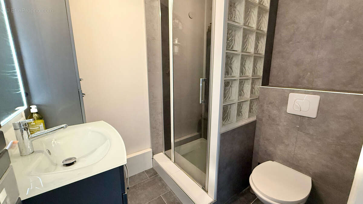 Appartement à SAINT-GRATIEN