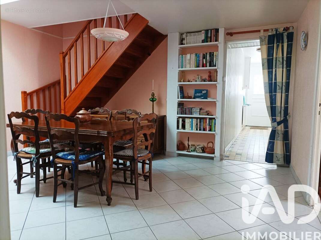 Photo 5 - Maison à CORME-ROYAL