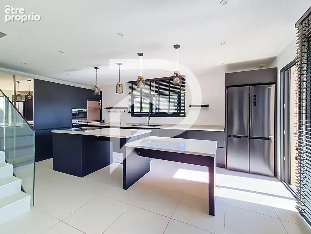 Maison à vendre Meysse 5 pièce(s) 118 m2 - photo 3