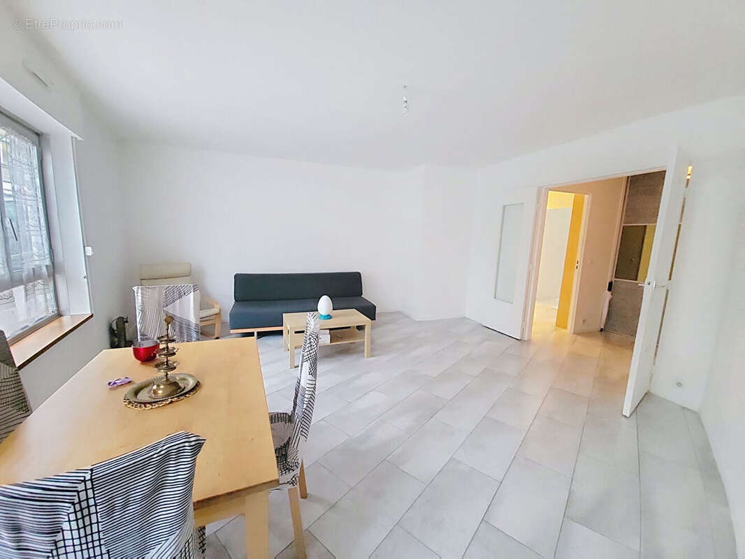 Appartement à ISSY-LES-MOULINEAUX