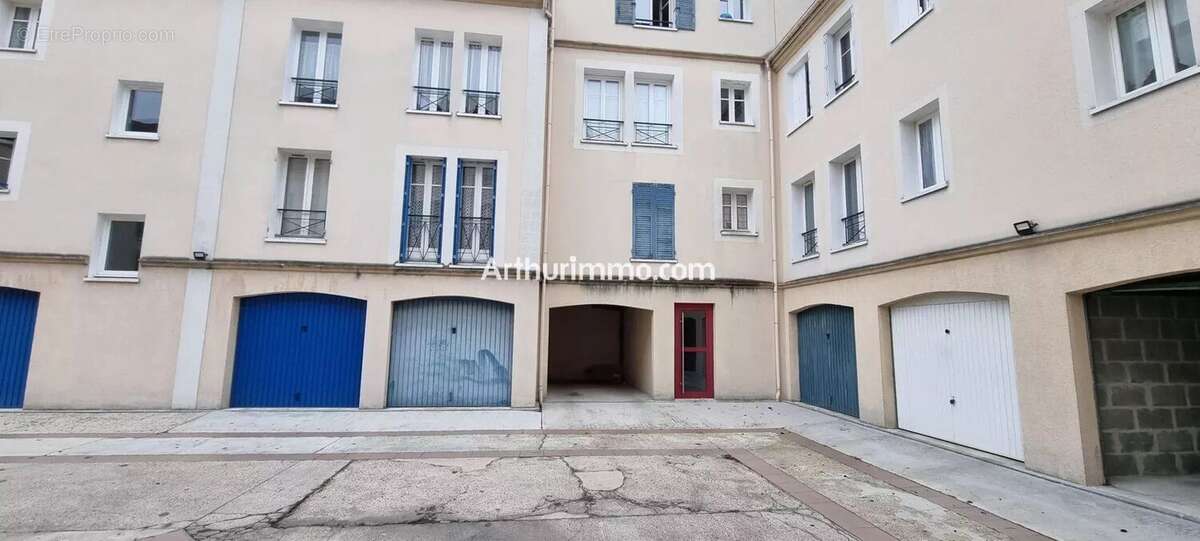 Appartement à LIMEIL-BREVANNES