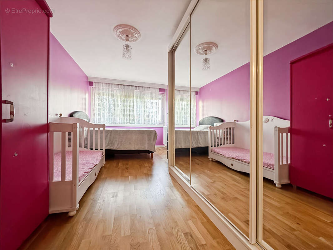 Appartement à ROSNY-SOUS-BOIS