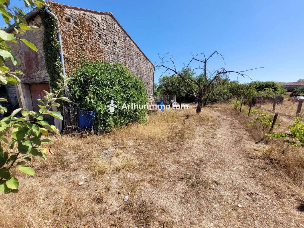 Vente Maison Coivert(17330) 49 000ï¿œ - photo 4