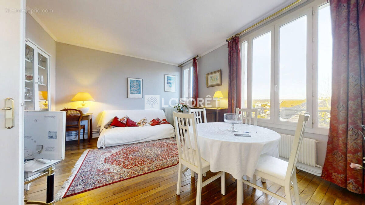 Appartement à VIROFLAY