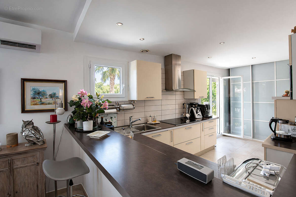 Appartement à LA COLLE-SUR-LOUP