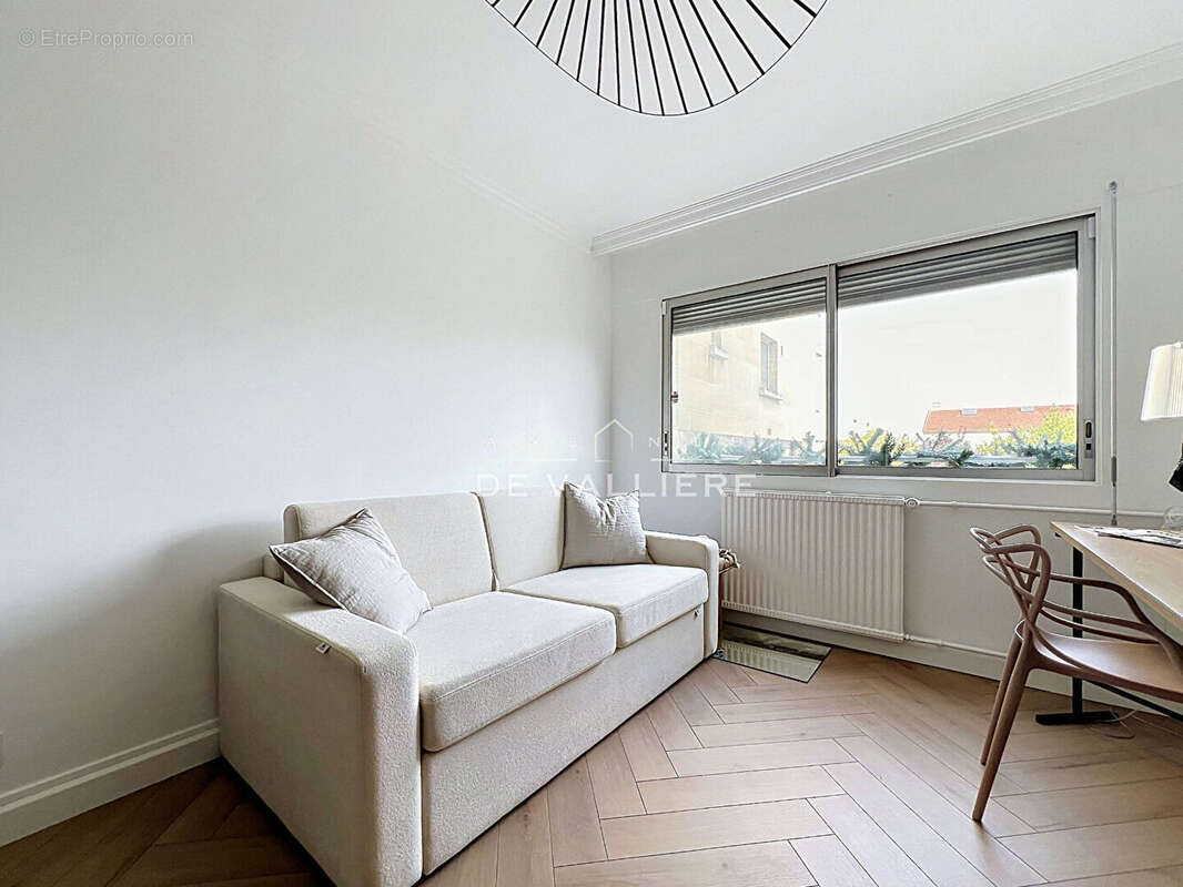 Appartement à NANTERRE