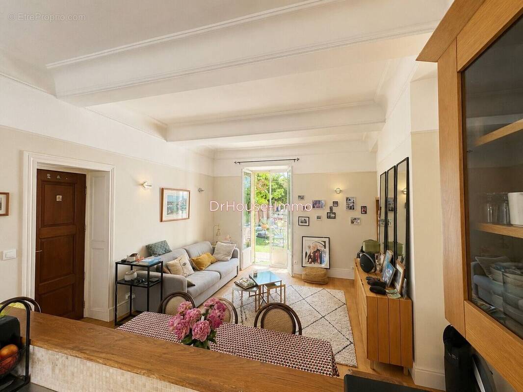 Appartement à VENCE
