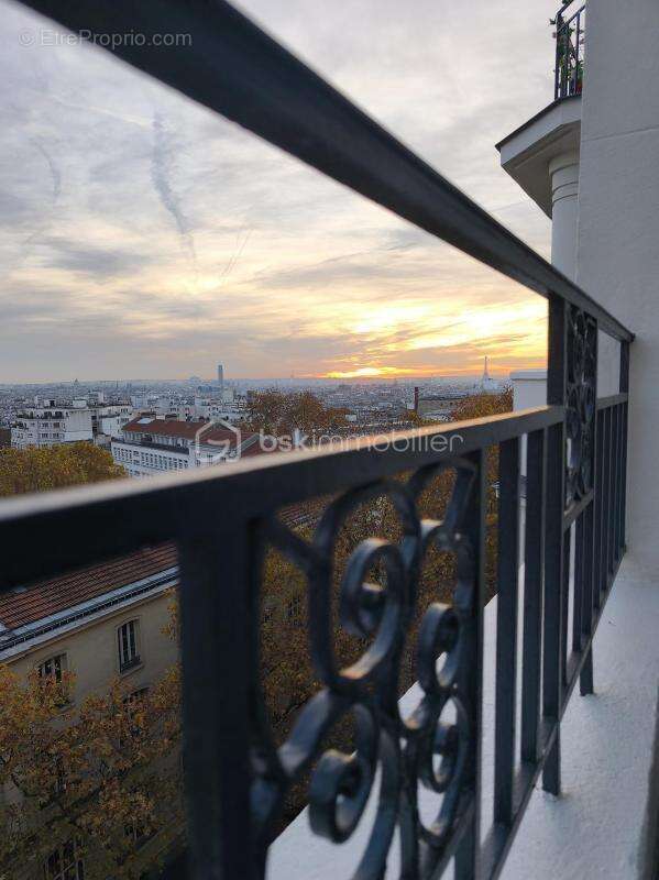 Appartement à PARIS-19E