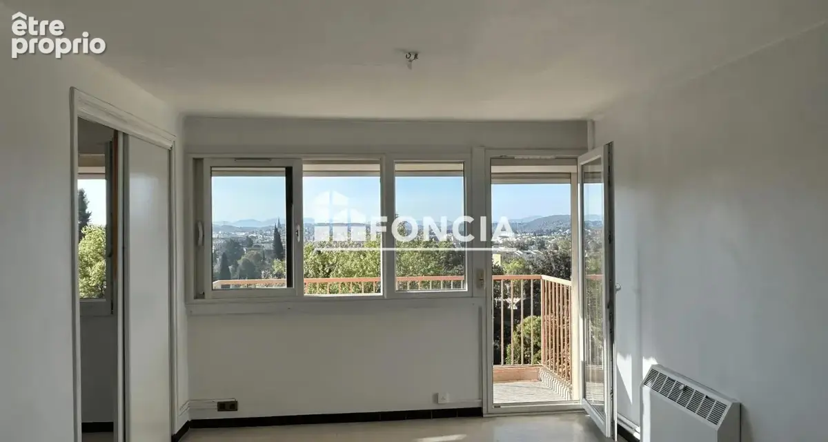 Appartement à DRAGUIGNAN