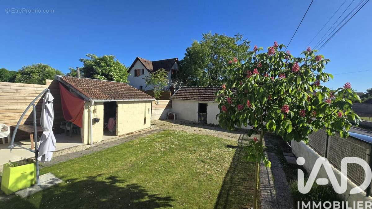 Photo 8 - Maison à ROMILLY-SUR-SEINE