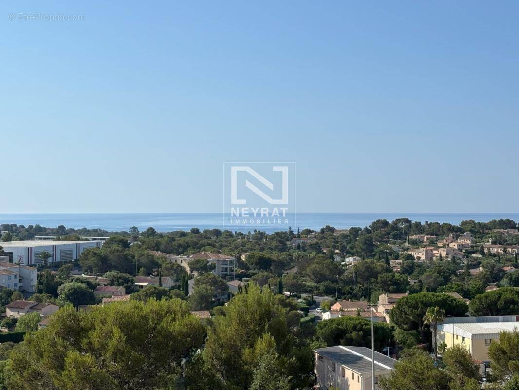 Appartement à SAINT-RAPHAEL