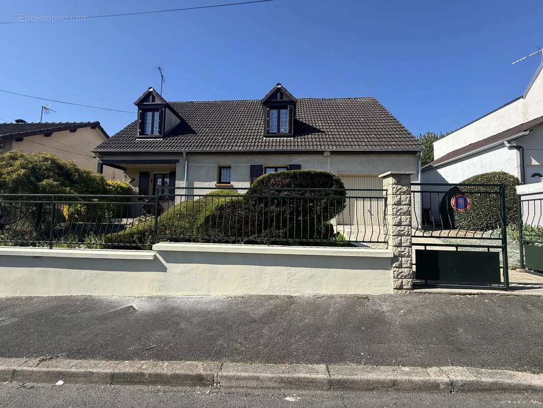 Maison à CHELLES