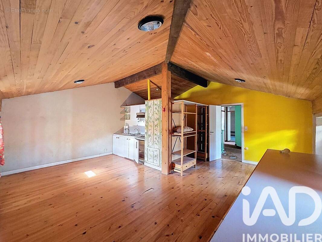 Photo 1 - Appartement à VERNOUX-EN-VIVARAIS