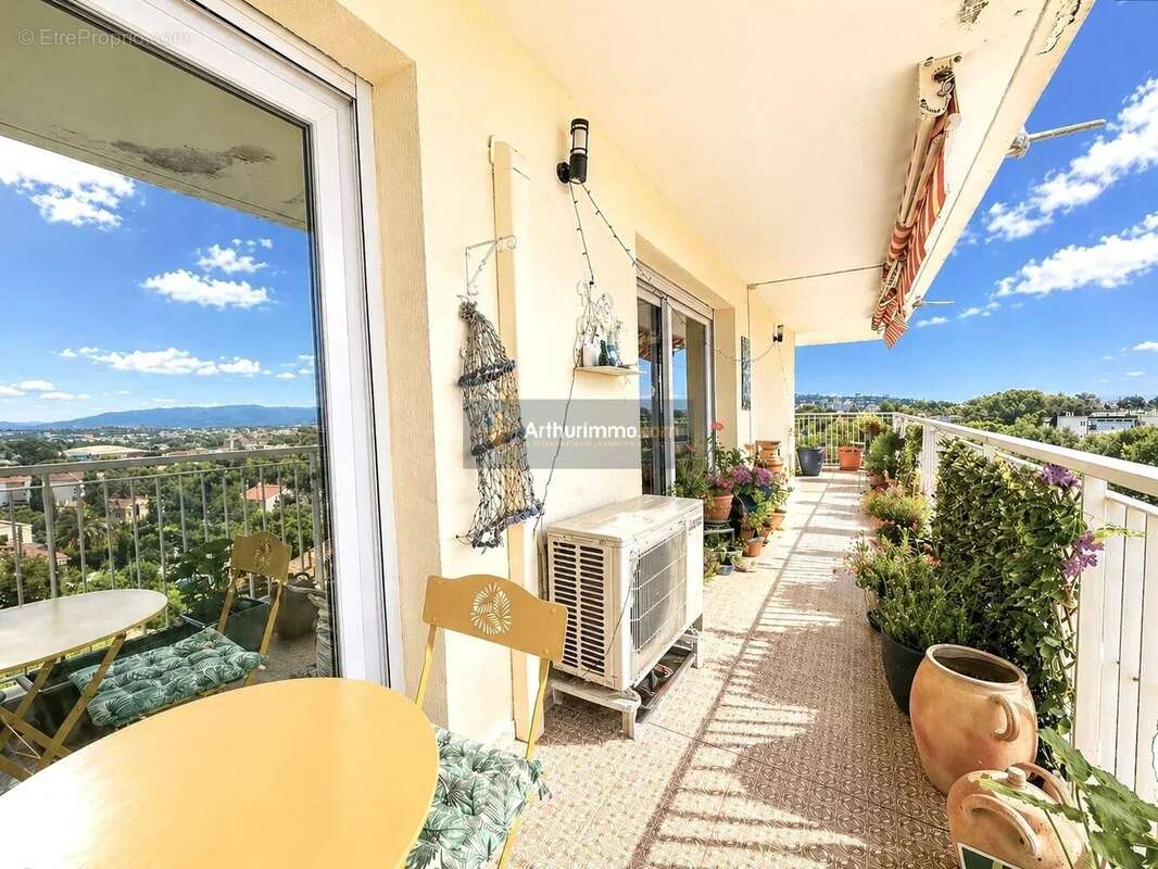 Appartement à SAINT-RAPHAEL