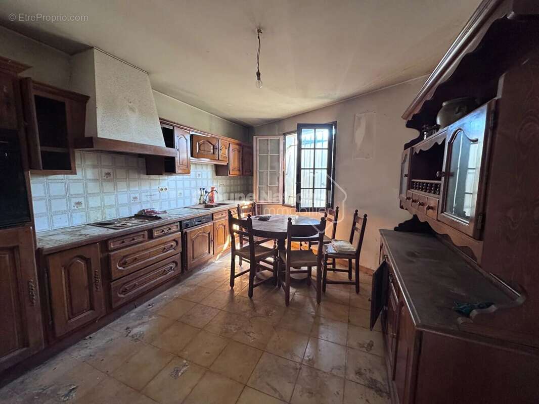 Maison à CHATEAURENARD