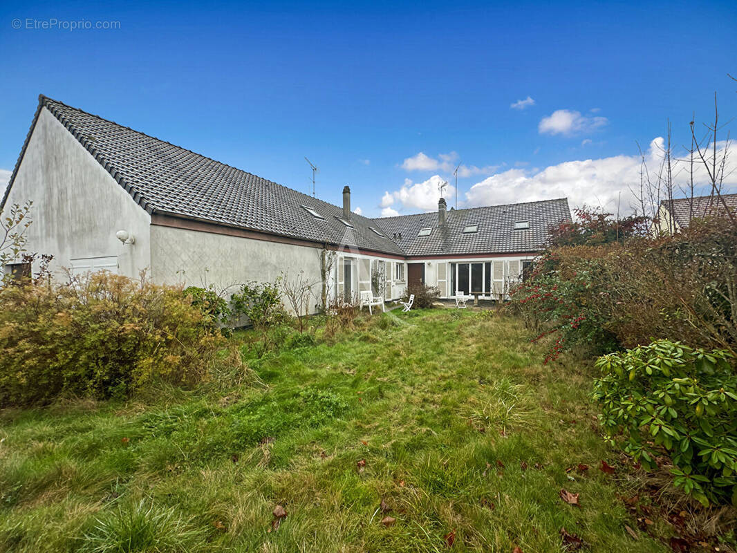 Maison à RAMBOUILLET