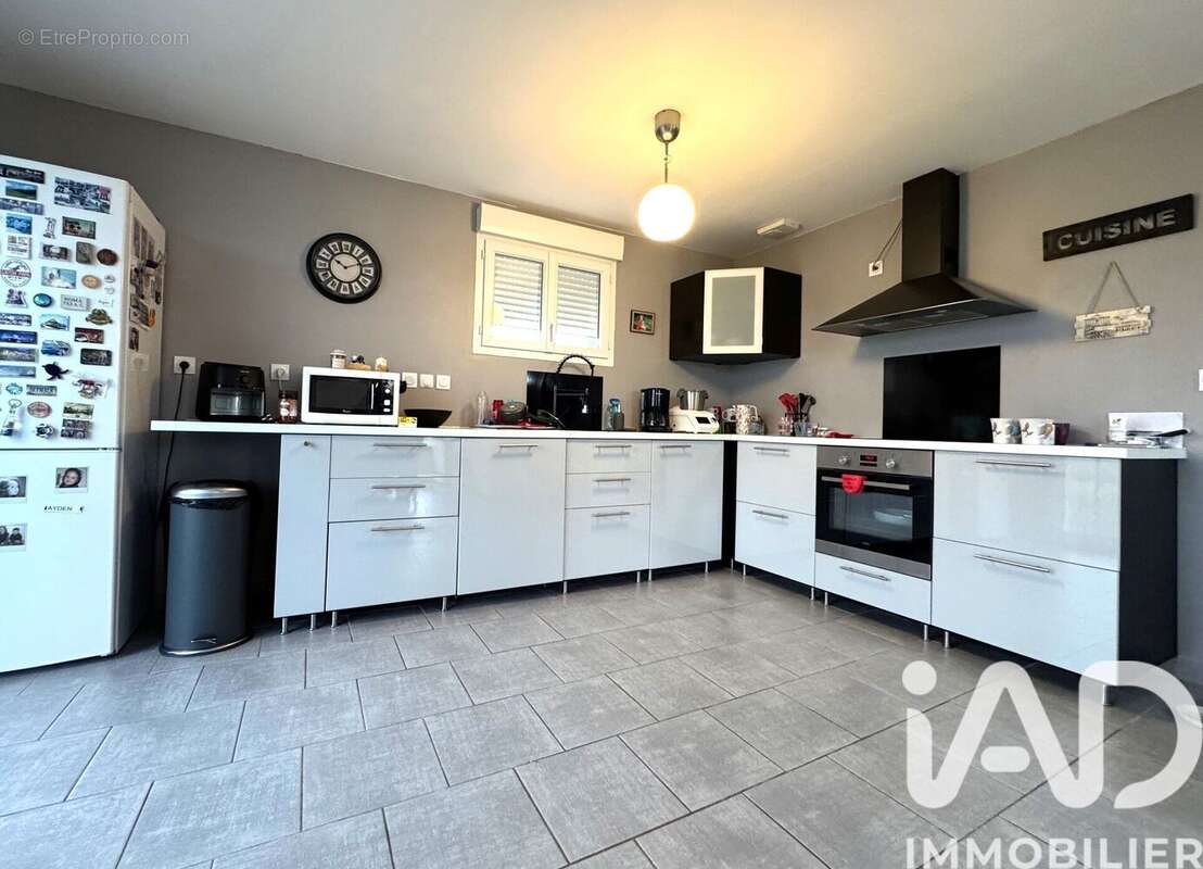 Maison 95 m² à Glos-Sur-Risle  - photo 7