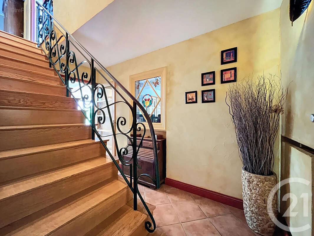 Maison à COURTERANGES